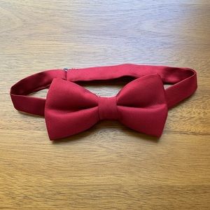 H&M Men’s Satin Bow Tie